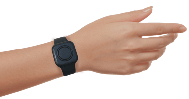 hand_with_wearable-1